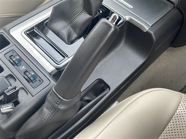 ランドクルーザープラド ＴＸ　Ｌパッケージ　ＡＬＰＩＮＥ９型ナビ　ドラレコ　モデリスタエアロ　ビルトインＥＴＣ　サンルーフ　レーダークルーズコントロール　レザーシート　シートヒーター　エアシート　横滑り防止装置　衝突軽減システム　禁煙車（24枚目）