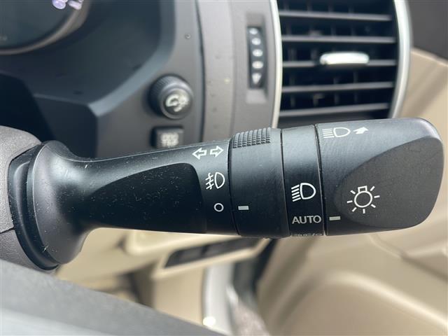 ランドクルーザープラド ＴＸ　Ｌパッケージ　ＡＬＰＩＮＥ９型ナビ　ドラレコ　モデリスタエアロ　ビルトインＥＴＣ　サンルーフ　レーダークルーズコントロール　レザーシート　シートヒーター　エアシート　横滑り防止装置　衝突軽減システム　禁煙車（30枚目）