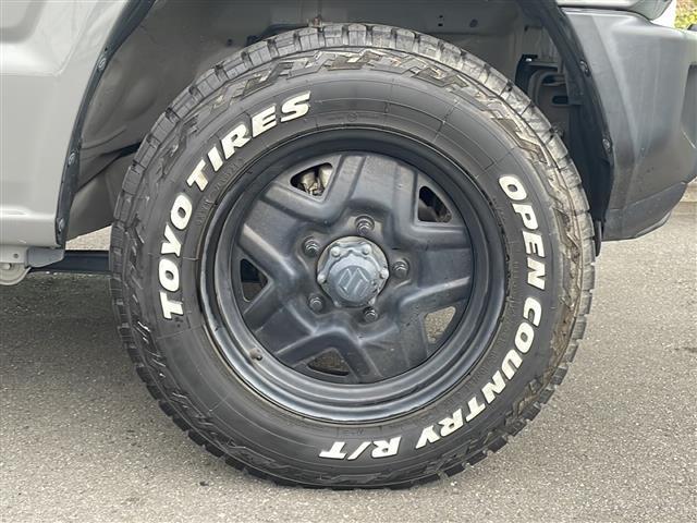 ジムニー ＸＣ　ワンオーナー　ドライブレコーダ　ビルトインＥＴＣ　社外９型ナビ　バックカメラ　シートヒーター　４ＷＤ　横滑り防止装置　衝突軽減システム　オートライト　ＬＥＤヘッドライト　オートライト　禁煙車（17枚目）