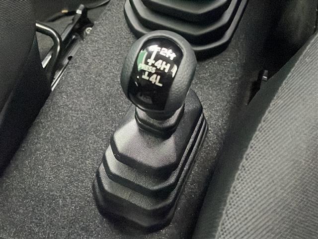 ジムニー ＸＣ　ワンオーナー　ドライブレコーダ　ビルトインＥＴＣ　社外９型ナビ　バックカメラ　シートヒーター　４ＷＤ　横滑り防止装置　衝突軽減システム　オートライト　ＬＥＤヘッドライト　オートライト　禁煙車（24枚目）