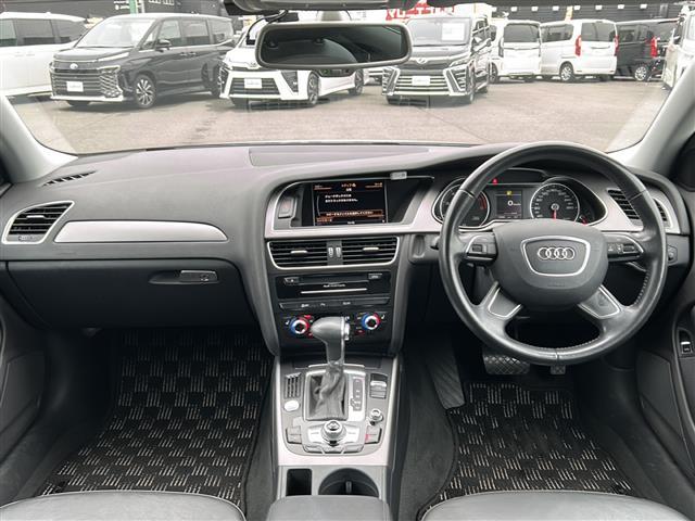Ａ４ ２．０ＴＦＳＩ　純正ナビ　Ｂｌｕｅｔｏｏｔｈ　ＴＶ　ＣＤ　ＤＶＤ　ＳＤ　バックカメラ　横滑防止　ＬＥＤオートライト　革シート　シートヒーター　パワーシート　純正１６インチＡＷ　前後ドラレコ　ＥＴＣ　スマートキー（2枚目）