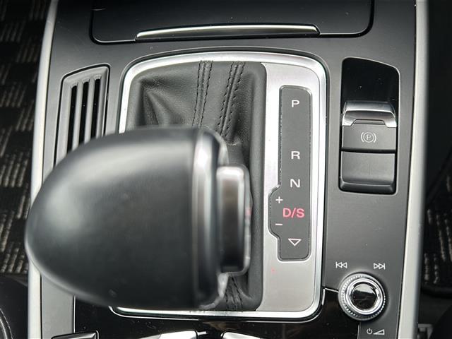 Ａ４ ２．０ＴＦＳＩ　純正ナビ　Ｂｌｕｅｔｏｏｔｈ　ＴＶ　ＣＤ　ＤＶＤ　ＳＤ　バックカメラ　横滑防止　ＬＥＤオートライト　革シート　シートヒーター　パワーシート　純正１６インチＡＷ　前後ドラレコ　ＥＴＣ　スマートキー（20枚目）