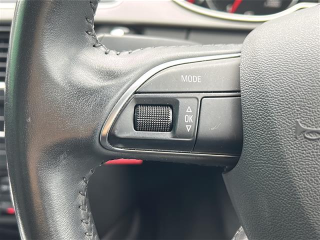 Ａ４ ２．０ＴＦＳＩ　純正ナビ　Ｂｌｕｅｔｏｏｔｈ　ＴＶ　ＣＤ　ＤＶＤ　ＳＤ　バックカメラ　横滑防止　ＬＥＤオートライト　革シート　シートヒーター　パワーシート　純正１６インチＡＷ　前後ドラレコ　ＥＴＣ　スマートキー（22枚目）