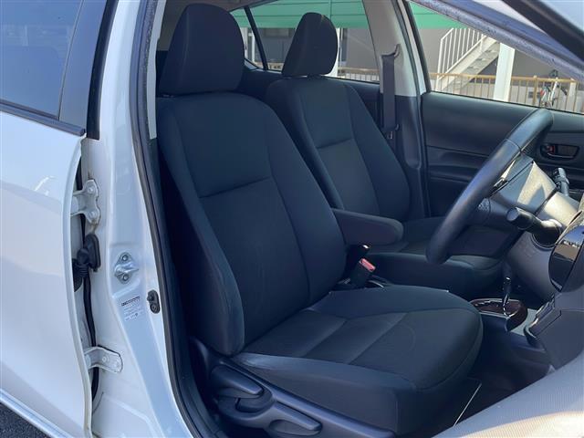 アクア Sスタイルブラック ALPINEナビ バックカメラ ビルトインETC シートヒーター 横滑り防止装置 レーンキープアシスト 衝突軽減システム オートライト オートマチックハイビーム LEDヘッドライト 禁煙車(14枚目)