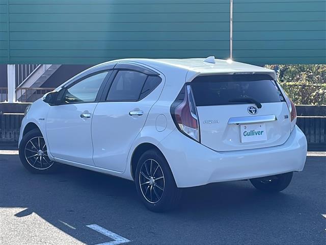 アクア Sスタイルブラック ALPINEナビ バックカメラ ビルトインETC シートヒーター 横滑り防止装置 レーンキープアシスト 衝突軽減システム オートライト オートマチックハイビーム LEDヘッドライト 禁煙車(20枚目)