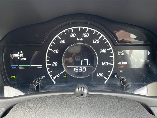 ノート e-パワー メダリスト 禁煙 純正SDナビ フルセグTV Bluetooth アラウンドビューモニター ドライブレコーダー LEDヘッドライト レーンキープアシスト ETC 前後センサー オートマチックハイビーム AAC(4枚目)