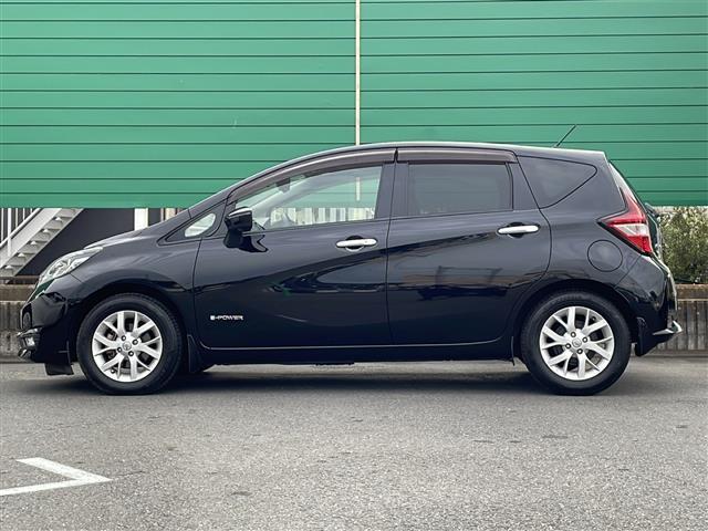 ノート e-パワー メダリスト 禁煙 純正SDナビ フルセグTV Bluetooth アラウンドビューモニター ドライブレコーダー LEDヘッドライト レーンキープアシスト ETC 前後センサー オートマチックハイビーム AAC(16枚目)