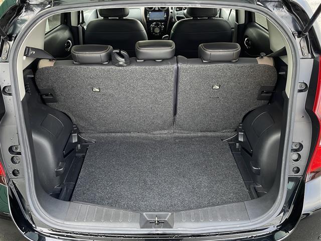 ノート e-パワー メダリスト 禁煙 純正SDナビ フルセグTV Bluetooth アラウンドビューモニター ドライブレコーダー LEDヘッドライト レーンキープアシスト ETC 前後センサー オートマチックハイビーム AAC(22枚目)