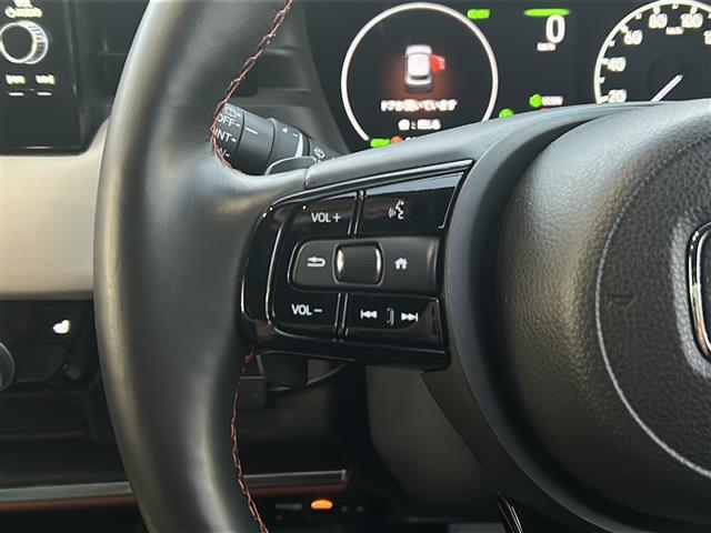 ヴェゼル e:HEV PLaY ホンダセンシング☆純正ホンダコネクトナビ☆フルセグTV☆全方位カメラ☆バックカメラ☆フロントカメラ☆サイドカメラ☆純正18インチアルミホイール☆純正フロアマット☆パノラマルーフ(27枚目)