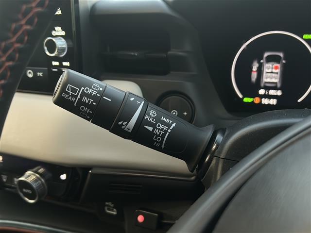 ヴェゼル e:HEV PLaY ホンダセンシング☆純正ホンダコネクトナビ☆フルセグTV☆全方位カメラ☆バックカメラ☆フロントカメラ☆サイドカメラ☆純正18インチアルミホイール☆純正フロアマット☆パノラマルーフ(29枚目)