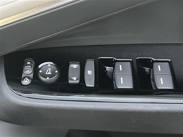 ヴェゼル e:HEV PLaY ホンダセンシング☆純正ホンダコネクトナビ☆フルセグTV☆全方位カメラ☆バックカメラ☆フロントカメラ☆サイドカメラ☆純正18インチアルミホイール☆純正フロアマット☆パノラマルーフ(32枚目)