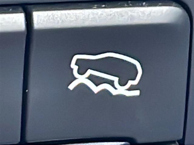 ＣＸ－５ ＸＤ　スポーツアピアランス　純正ナビＢｌｕｅｔｏｏｔｈ搭載全方位カメラバックカメラフルセグＴＶステアリングヒータークルーズコントロールシートヒーター純正１９インチアルミホイール純正フロアマット４ＷＤＡＡＣ（15枚目）