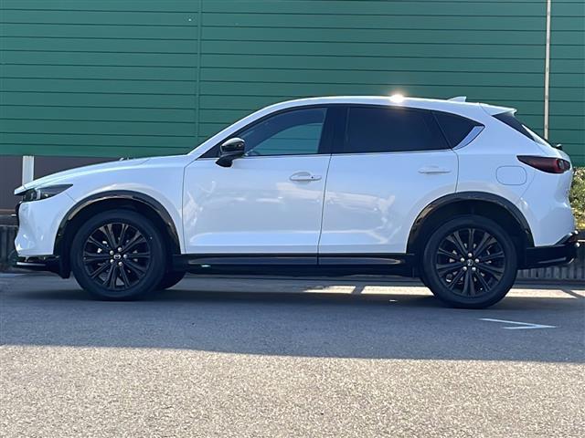 ＣＸ－５ ＸＤ　スポーツアピアランス　純正ナビＢｌｕｅｔｏｏｔｈ搭載全方位カメラバックカメラフルセグＴＶステアリングヒータークルーズコントロールシートヒーター純正１９インチアルミホイール純正フロアマット４ＷＤＡＡＣ（22枚目）