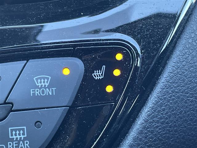 Ｃ－ＨＲ Ｇ　トヨタセーフティーセンス　純正ＳＤナビ　ビルトインＥＴＣ２．０　レーダークルーズコントロール　横滑り防止装置　衝突軽減システム　クリアランスソナー　レーンキープアシスト　ＬＥＤヘッドライト　禁煙車（11枚目）