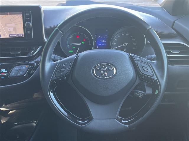 Ｃ－ＨＲ Ｇ　トヨタセーフティーセンス　純正ＳＤナビ　ビルトインＥＴＣ２．０　レーダークルーズコントロール　横滑り防止装置　衝突軽減システム　クリアランスソナー　レーンキープアシスト　ＬＥＤヘッドライト　禁煙車（25枚目）