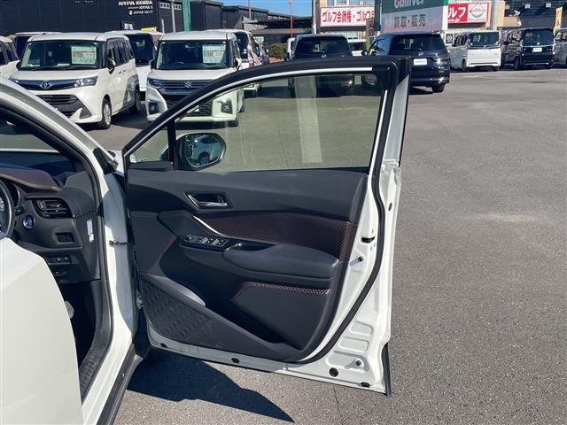 Ｃ－ＨＲ Ｇ　トヨタセーフティーセンス　純正ＳＤナビ　ビルトインＥＴＣ２．０　レーダークルーズコントロール　横滑り防止装置　衝突軽減システム　クリアランスソナー　レーンキープアシスト　ＬＥＤヘッドライト　禁煙車（35枚目）