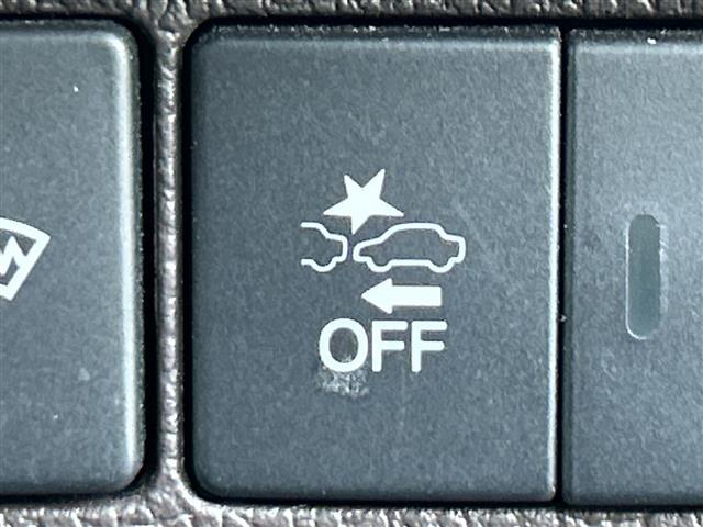 フリード Ｇ・ホンダセンシング　ホンダセンシング　メモリナビ　ブルートゥース　フルセグ　ＤＶＤ　バックカメラ　ハンズフリー両側パワスラ　衝突軽減　路外逸脱抑制　車線維持支援　追従クルコン　前席温席　ビルトインＥＴＣ　スマートキー（6枚目）