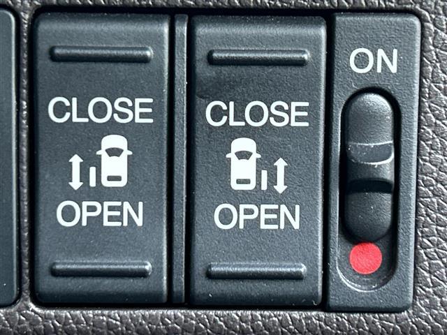 フリード Ｇ・ホンダセンシング　ホンダセンシング　メモリナビ　ブルートゥース　フルセグ　ＤＶＤ　バックカメラ　ハンズフリー両側パワスラ　衝突軽減　路外逸脱抑制　車線維持支援　追従クルコン　前席温席　ビルトインＥＴＣ　スマートキー（11枚目）