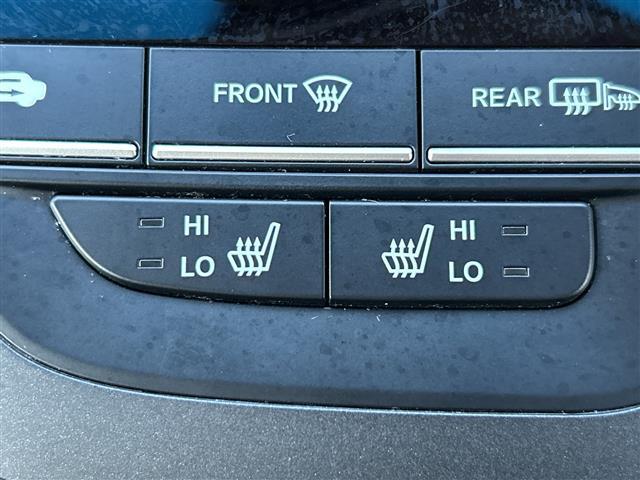 フリード Ｇ・ホンダセンシング　ホンダセンシング　メモリナビ　ブルートゥース　フルセグ　ＤＶＤ　バックカメラ　ハンズフリー両側パワスラ　衝突軽減　路外逸脱抑制　車線維持支援　追従クルコン　前席温席　ビルトインＥＴＣ　スマートキー（12枚目）