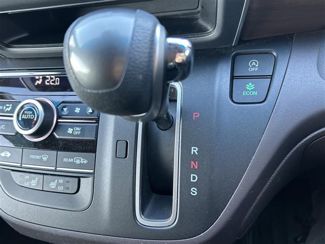 フリード Ｇ・ホンダセンシング　ホンダセンシング　メモリナビ　ブルートゥース　フルセグ　ＤＶＤ　バックカメラ　ハンズフリー両側パワスラ　衝突軽減　路外逸脱抑制　車線維持支援　追従クルコン　前席温席　ビルトインＥＴＣ　スマートキー（23枚目）