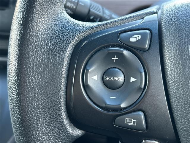 フリード Ｇ・ホンダセンシング　ホンダセンシング　メモリナビ　ブルートゥース　フルセグ　ＤＶＤ　バックカメラ　ハンズフリー両側パワスラ　衝突軽減　路外逸脱抑制　車線維持支援　追従クルコン　前席温席　ビルトインＥＴＣ　スマートキー（25枚目）