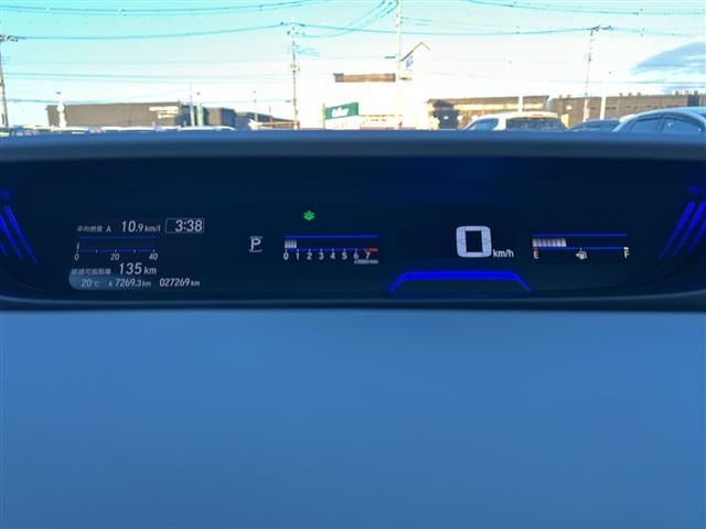 フリード Ｇ・ホンダセンシング　ホンダセンシング　メモリナビ　ブルートゥース　フルセグ　ＤＶＤ　バックカメラ　ハンズフリー両側パワスラ　衝突軽減　路外逸脱抑制　車線維持支援　追従クルコン　前席温席　ビルトインＥＴＣ　スマートキー（28枚目）