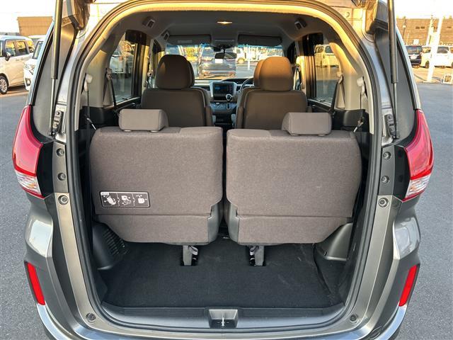 フリード Ｇ・ホンダセンシング　ホンダセンシング　メモリナビ　ブルートゥース　フルセグ　ＤＶＤ　バックカメラ　ハンズフリー両側パワスラ　衝突軽減　路外逸脱抑制　車線維持支援　追従クルコン　前席温席　ビルトインＥＴＣ　スマートキー（38枚目）