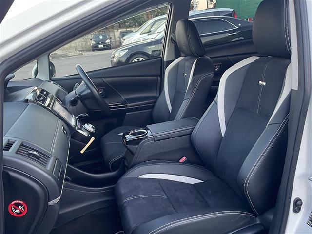 【５人乗り】ゆったりとした座り心地と、車内を広々と使える快適性に長けているので、快適な時間をお過ごしいただけます！