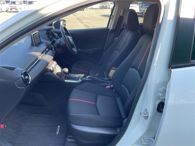 デミオ ＸＤツーリング　純正ＳＤナビ　ドラレコ　クルコン　アイドリングストップ　横滑り防止装置　衝突軽減システム　シートヒーター　オートライト　ＬＥＤヘッドライト　純正フロアマット　純正１６インチアルミホイール　禁煙車（33枚目）