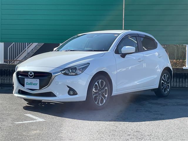 デミオ ＸＤツーリング　純正ＳＤナビ　ドラレコ　クルコン　アイドリングストップ　横滑り防止装置　衝突軽減システム　シートヒーター　オートライト　ＬＥＤヘッドライト　純正フロアマット　純正１６インチアルミホイール　禁煙車（42枚目）