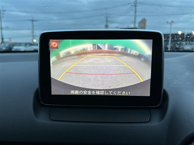 デミオ XD 純正SDナビ バックカメラ フルセグTV Bluetooth ETC クルーズコントロール アイドリングストップ 横滑り防止装置 衝突軽減システム オートライト LEDヘッドライト 純正フロアマット(3枚目)