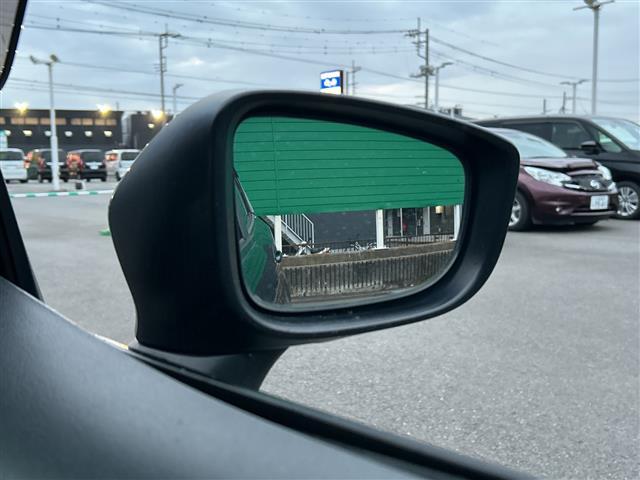 デミオ XD 純正SDナビ バックカメラ フルセグTV Bluetooth ETC クルーズコントロール アイドリングストップ 横滑り防止装置 衝突軽減システム オートライト LEDヘッドライト 純正フロアマット(13枚目)