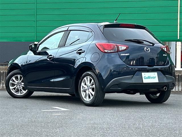 デミオ XD 純正SDナビ バックカメラ フルセグTV Bluetooth ETC クルーズコントロール アイドリングストップ 横滑り防止装置 衝突軽減システム オートライト LEDヘッドライト 純正フロアマット(20枚目)