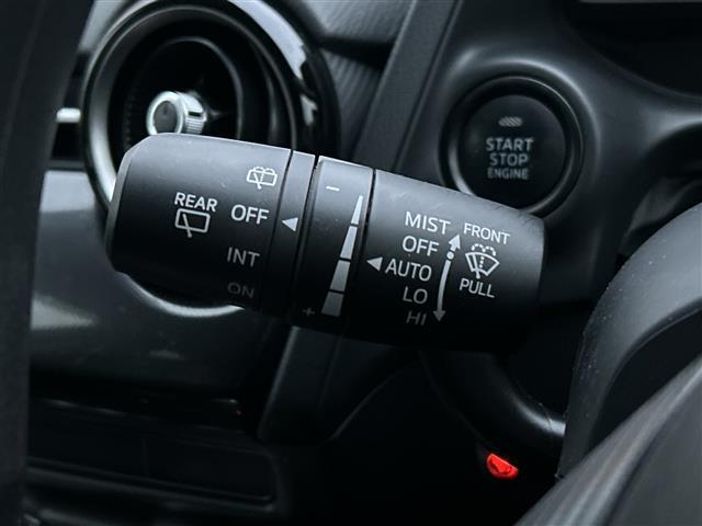 デミオ XD 純正SDナビ バックカメラ フルセグTV Bluetooth ETC クルーズコントロール アイドリングストップ 横滑り防止装置 衝突軽減システム オートライト LEDヘッドライト 純正フロアマット(28枚目)