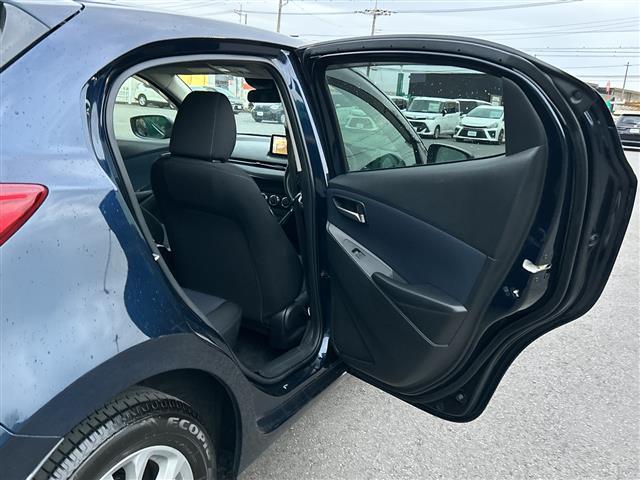 デミオ XD 純正SDナビ バックカメラ フルセグTV Bluetooth ETC クルーズコントロール アイドリングストップ 横滑り防止装置 衝突軽減システム オートライト LEDヘッドライト 純正フロアマット(36枚目)