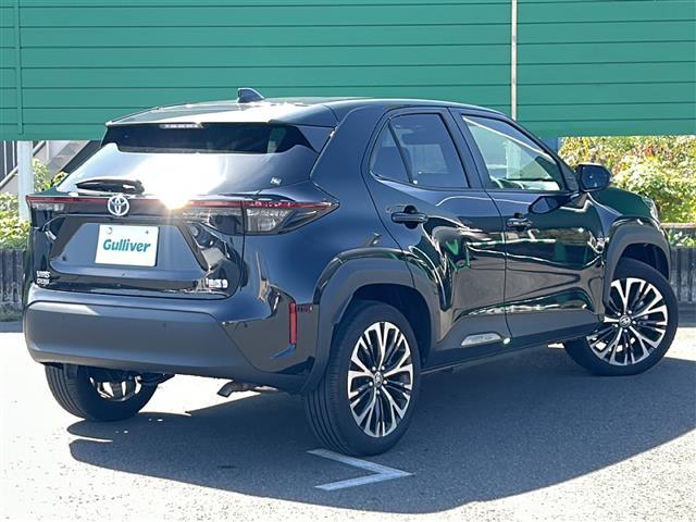 ヤリスクロス ハイブリッドZ 純正8型ナビ パノラマミックビューモニター ハーフレザーシート パワーシート ビルトインETC レーンキープアシスト 衝突軽減システム パーキングアシスト オートライト オートマチックハイビーム 禁煙(40枚目)