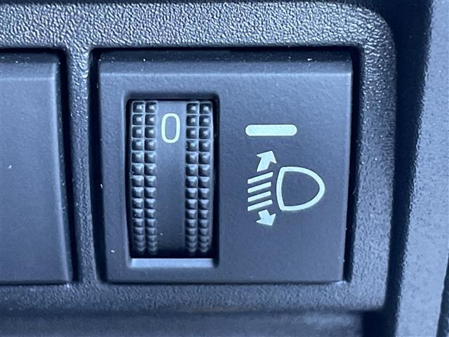 ヤリス ハイブリッドG 純正ナビ ドライブレコーダー パーキングアシスト 全周囲カメラ レーダークルーズコントロール 横滑り防止装置 衝突軽減システム オートライト オートマチックハイビーム LEDヘッドライト 禁煙車(33枚目)