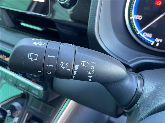 ヴォクシー ハイブリッドS-Z 10型ディスプレイオーディオナビ ビルトインETC2.0 クリアランスソナー 横滑り防止装置 衝突軽減システム 両側パワースライドドア オートライト LEDヘッドライト ドラレコ HDMI 禁煙車(29枚目)