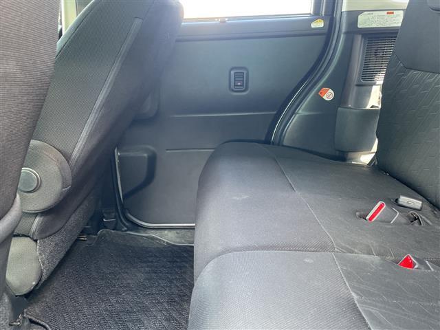 ルーミー カスタムG 純正9型ナビ ビルトインETC2.0 ドラレコ クリアランスソナー アイドリングストップ 横滑り防止装置 衝突軽減システム 両側パワースライドドア クルコン オートライト LEDヘッドライト 禁煙車(34枚目)