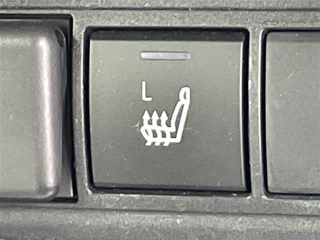 ヤリスクロス ハイブリッドＺ　純正ナビ　モデリスタエアロ　Ｂｌｕｅｔｏｏｔｈ搭載　フルセグＴＶ　ＡＡＣ　クルーズコントロール　バックカメラ　パワーシート　シートヒーター　ハーフレザーシート　純正１８インチアルミホイール（11枚目）