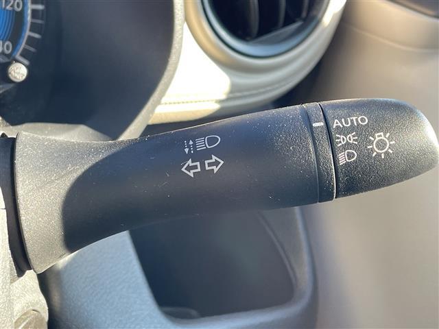 デイズ Ｂ　純正ＳＤナビ（Ｂｌｕｅｔｏｏｔｈ，ＣＤ，ＤＶＤ，フルセグＴＶ）　ドライブレコーダー　コーナーセンサー　ＨＩＤオートライト　オートマチックハイビーム　サイドエアバッグ　アイドリングストップ　禁煙車（27枚目）