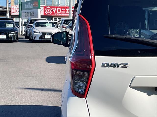 デイズ Ｂ　純正ＳＤナビ（Ｂｌｕｅｔｏｏｔｈ，ＣＤ，ＤＶＤ，フルセグＴＶ）　ドライブレコーダー　コーナーセンサー　ＨＩＤオートライト　オートマチックハイビーム　サイドエアバッグ　アイドリングストップ　禁煙車（32枚目）