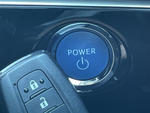 プリウス Ａ　純正ＳＤナビ（Ｂｌｕｅｔｏｏｔｈ，ＤＶＤ，ＣＤ，フルセグＴＶ，バックカメラ）　ビルトインＥＴＣ２．０　ドライブレコーダー　スマートキー　横滑り防止装置　コーナーセンサー　レーンキープアシスト（7枚目）