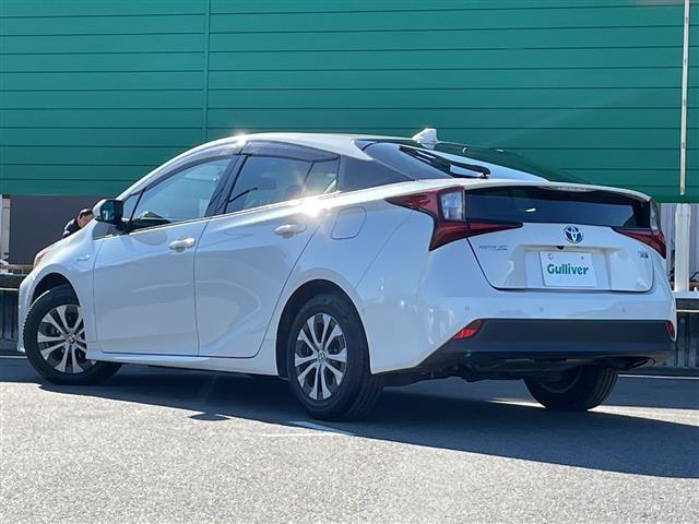 プリウス Ａ　純正ＳＤナビ（Ｂｌｕｅｔｏｏｔｈ，ＤＶＤ，ＣＤ，フルセグＴＶ，バックカメラ）　ビルトインＥＴＣ２．０　ドライブレコーダー　スマートキー　横滑り防止装置　コーナーセンサー　レーンキープアシスト（22枚目）