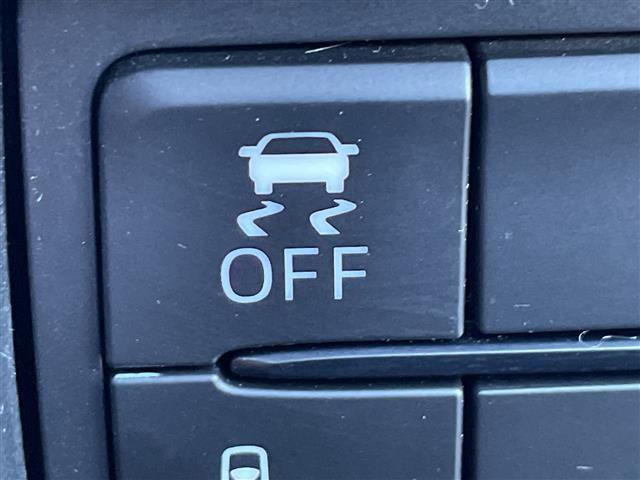 �y�_�C�i�~�b�N�E�X�^�r���e�B�E�R���g���[���i�c�r�b�j�z�J���Ŋ���₷���H�ʂȂǂŉ����肪�����������A�u���[�L�ƃG���W���o�͂������I�ɃR���g���[�����A�D�ꂽ�ԗ����萫���������܂��I