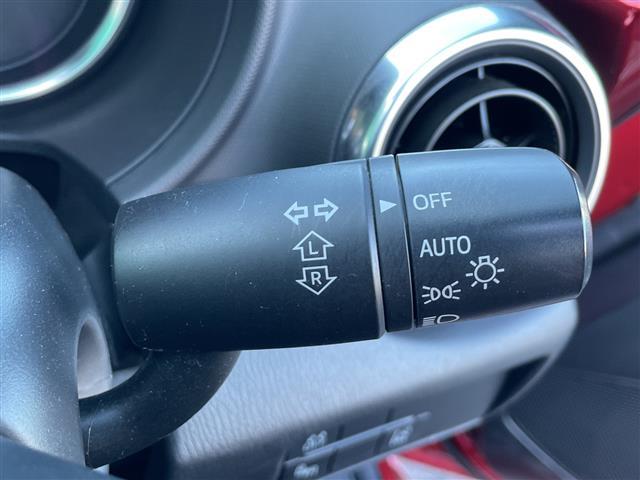 �y�I�[�g���C�g�i�`�t�s�n�j�z�O�̖��邳���V�X�e�������m���āA�����Ńw�b�h���C�g���_�����܂��I�w�b�h���C�g�����Y���h���֗��@�\�ł��B