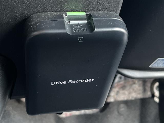 ジムニーシエラ JC 社外SDナビ(Bluetooth CD DVD バックカメラ フルセグTV) ETC パートタイム4WD ドライブレコーダー シートヒーター スマートキー 横滑り防止装置 LEDオートライト(4枚目)