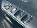 【パワーウインドウ】運転席のスイッチで、各席の窓ガラスの開閉ができます!あると便利ですよね!