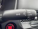 【オートライト(AUTO)】外の明るさをシステムが感知して、自動でヘッドライトが点灯します!ヘッドライトをつけ忘れを防ぐ便利機能です。