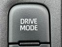 【ドライブモード】例えば、ECOモード・スポーツモード・スノーモード・EVモード等、走行シーンやご状況に合わせて、好きな時に走行モードを切り換えられます! ※車種によってモードが異なります。